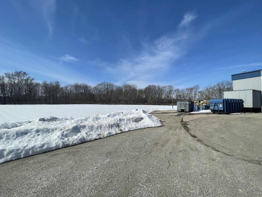 588 W 7th St, Peru, IN 46970